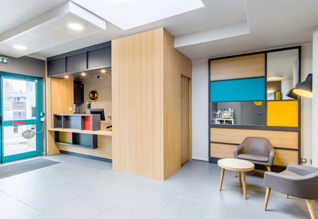 B&B HOTEL Tours Nord 2 La petit Arche - Photo 3