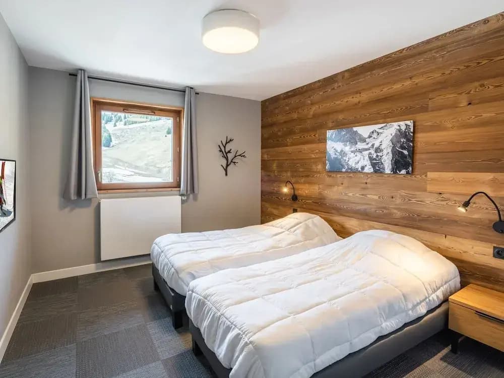 Chalet in Auris-en-oisans With Balcony - Photo 3
