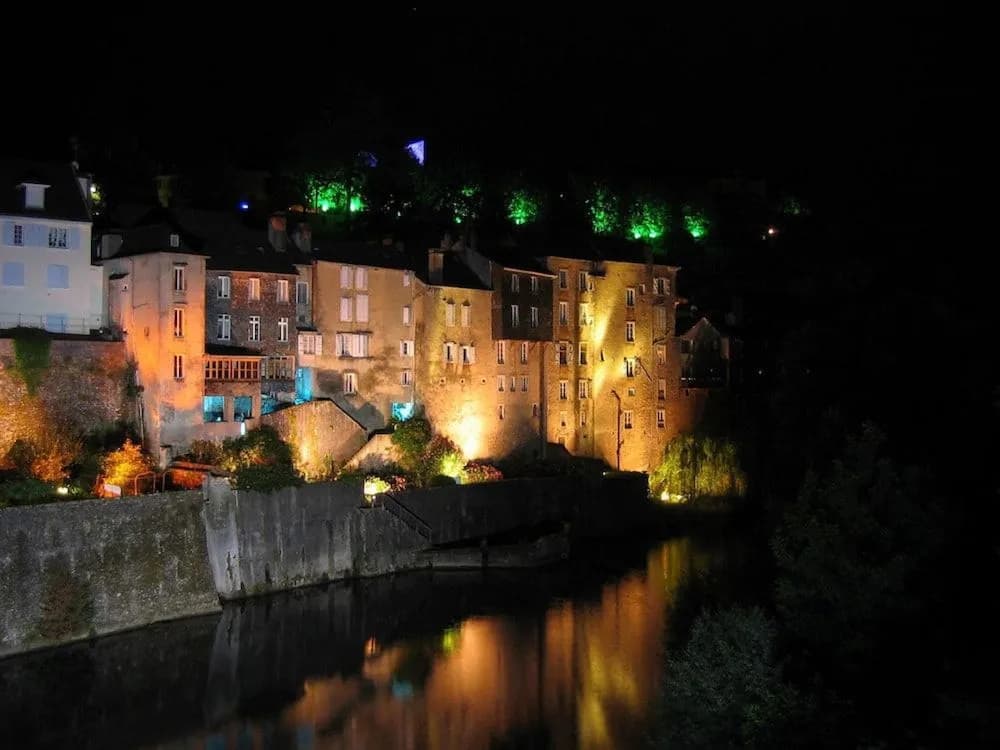 Couett'hôtel Oloron-Sainte-Marie - Miniature 8