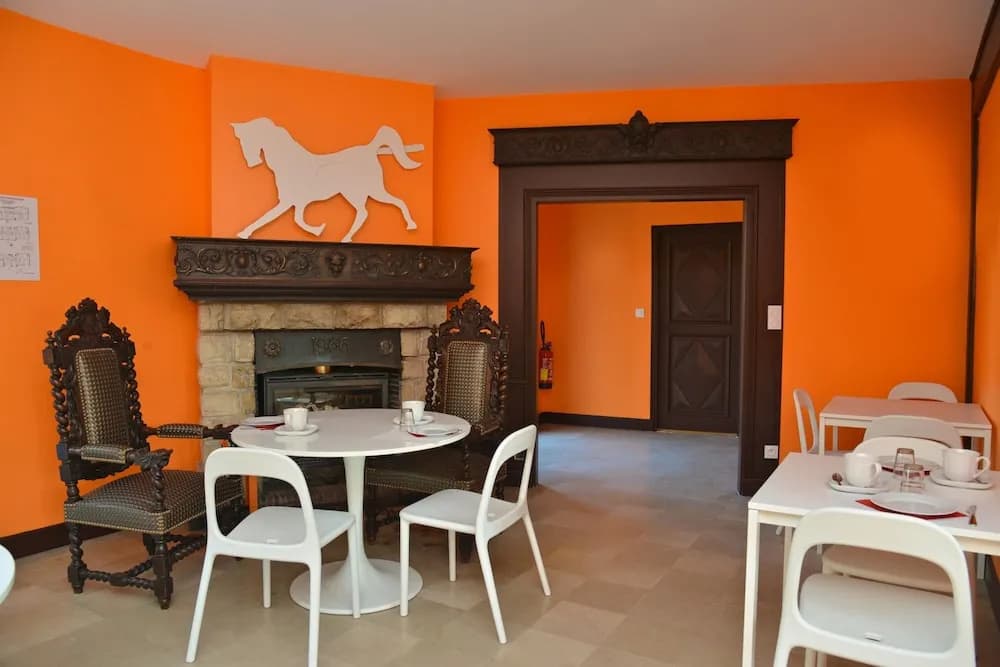 Logis Hôtel Restaurant La Mire - Photo 4