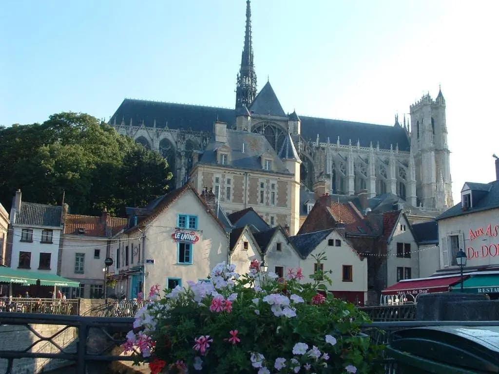 La Falaise - Photo 1