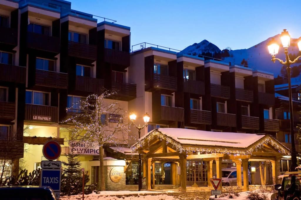 Madame Vacances Hôtel Courchevel Olympic - Photo 1