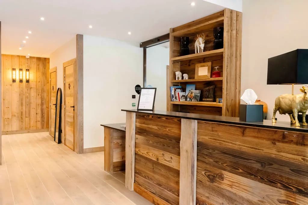 Hostellerie du petit Saint Bernard - Photo 4