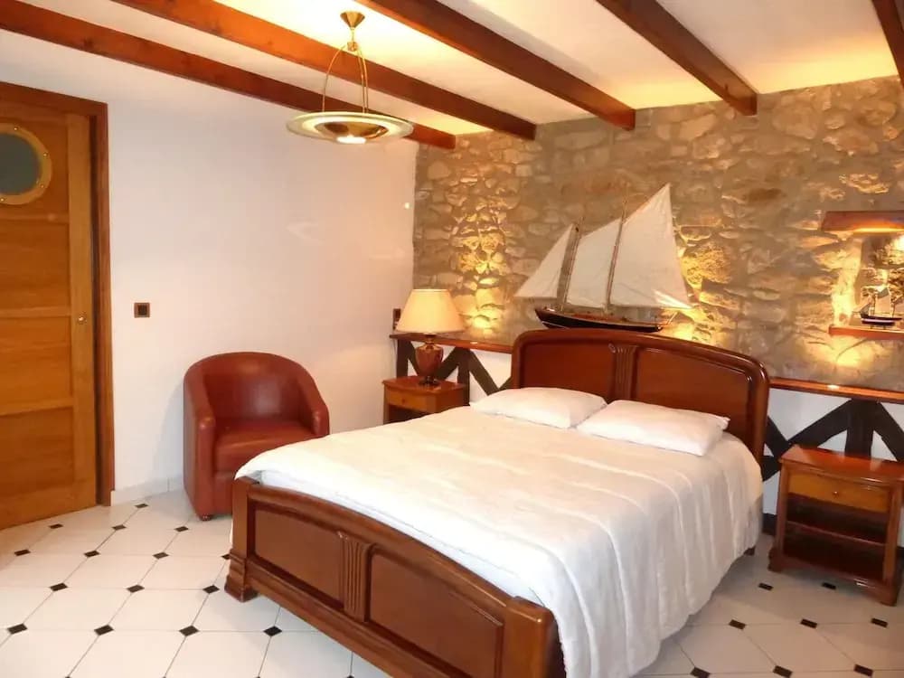 Breton Holiday Home With Fantastic sea View - Photo 2