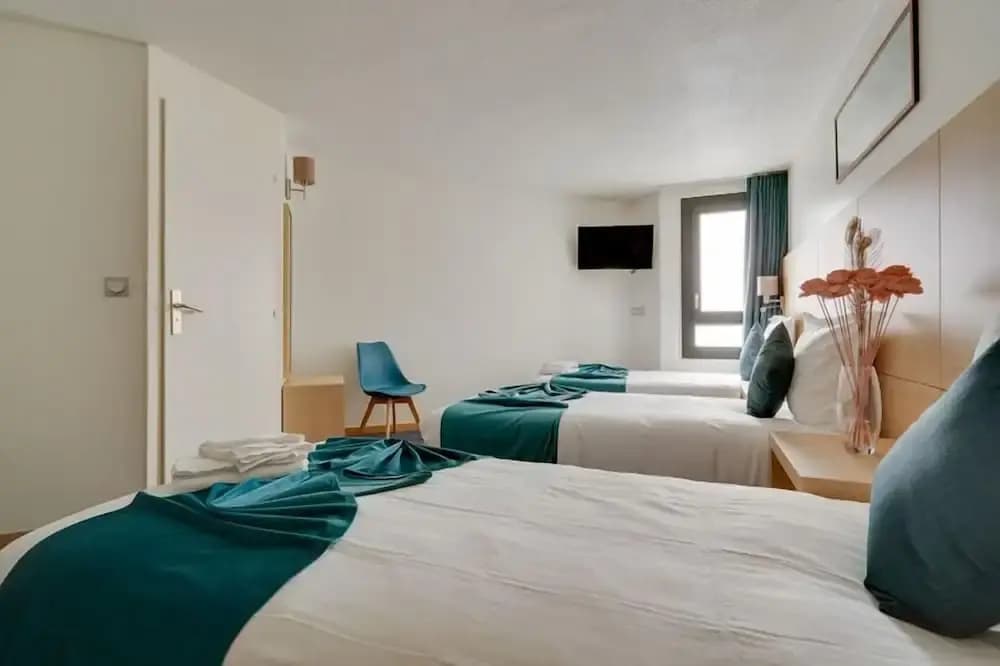 Hotel du Golf Coignieres - Photo 3