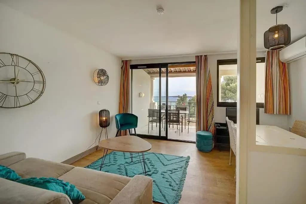 IMMOGROOM - 2 Rooms sea view - Renovated - Pool - Terrace - Parking - AC - Photo 3