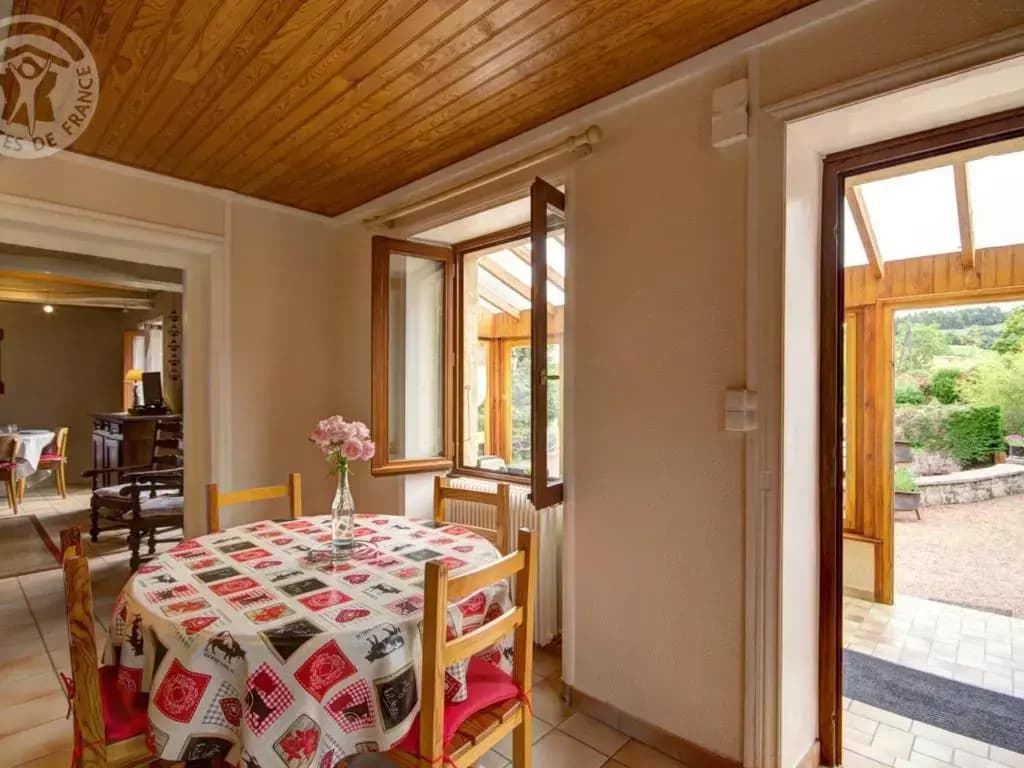 Gîte Belmont-de-la-Loire, 4 pièces, 8 personnes - FR-1-496-32 - Miniature 7