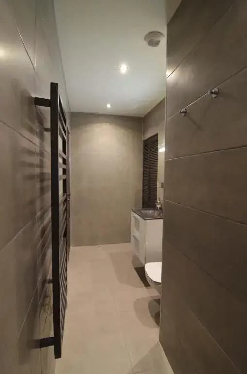 Studio Biarritz - rénové et moderne - au calme - centre ville - tout à pied - Photo 1