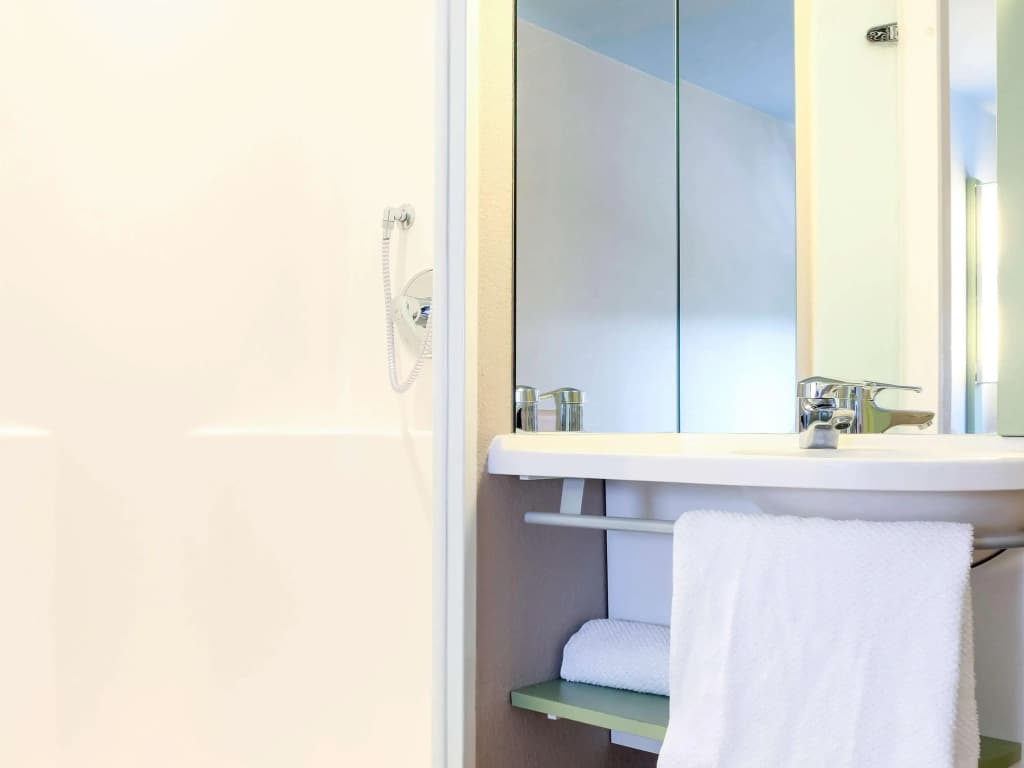 Ibis Budget Nancy Centre - Miniature 8