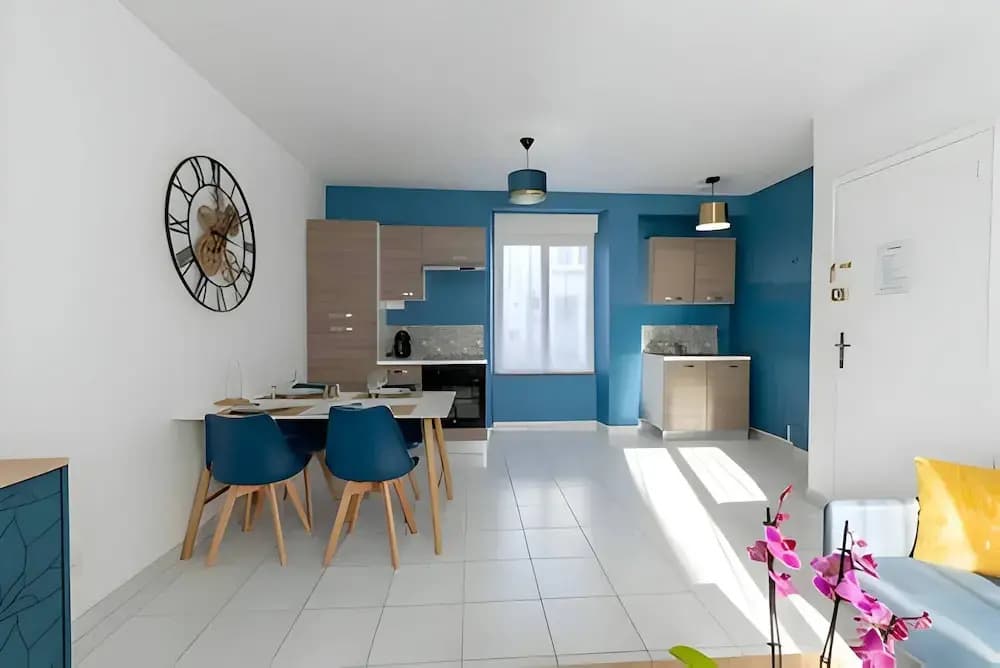 Apartment in Le Mans Near Iconic Circuit - Photo 2