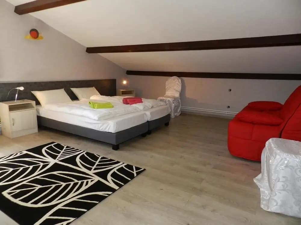 Gîte du Domaine des Pierres Dorées - Photo 2