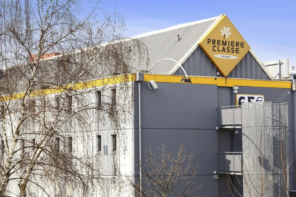 Kyriad ECO - Montreuil - Photo 1