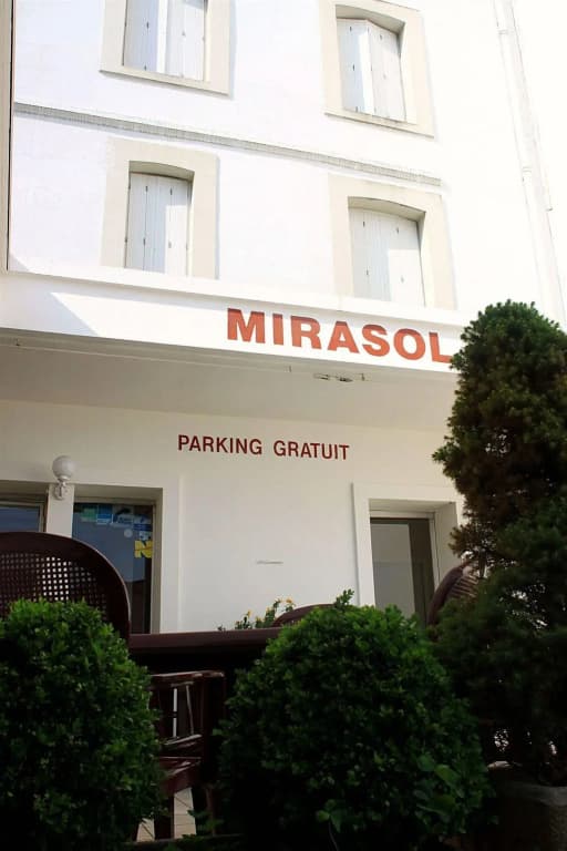 Hôtel Mirasol - Photo 1