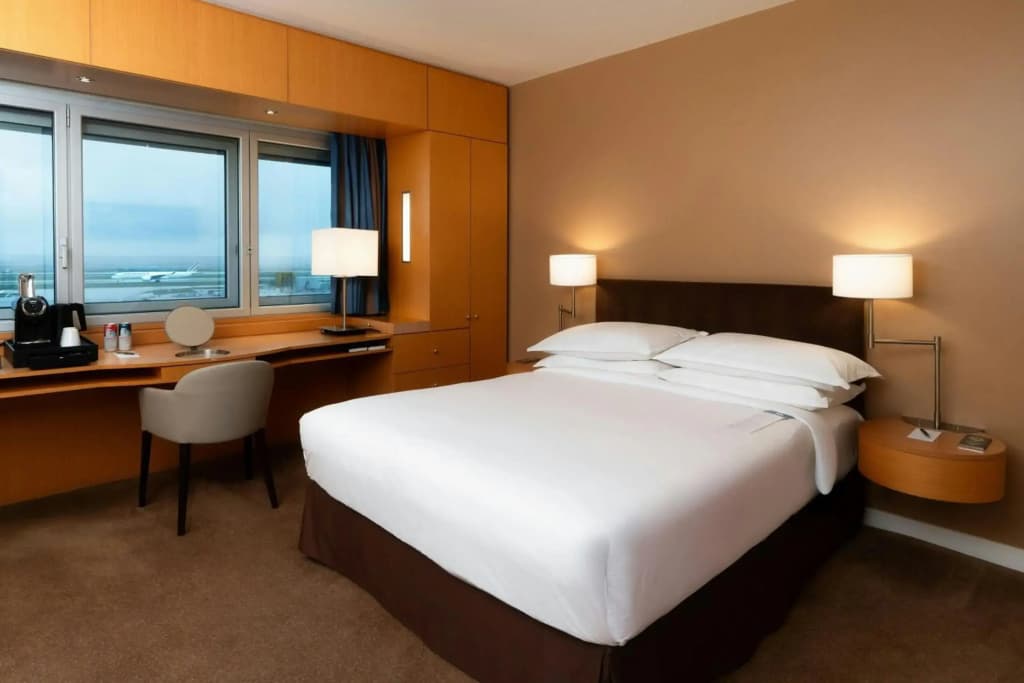 Sheraton Paris Charles de Gaulle Airport Hotel - Photo 3
