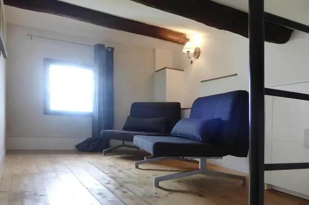 Relaxing Home Near Pool in Malaucene - Photo 2