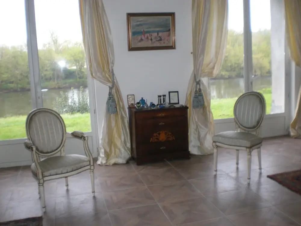 Le Manoir de la Riviere - Photo 4