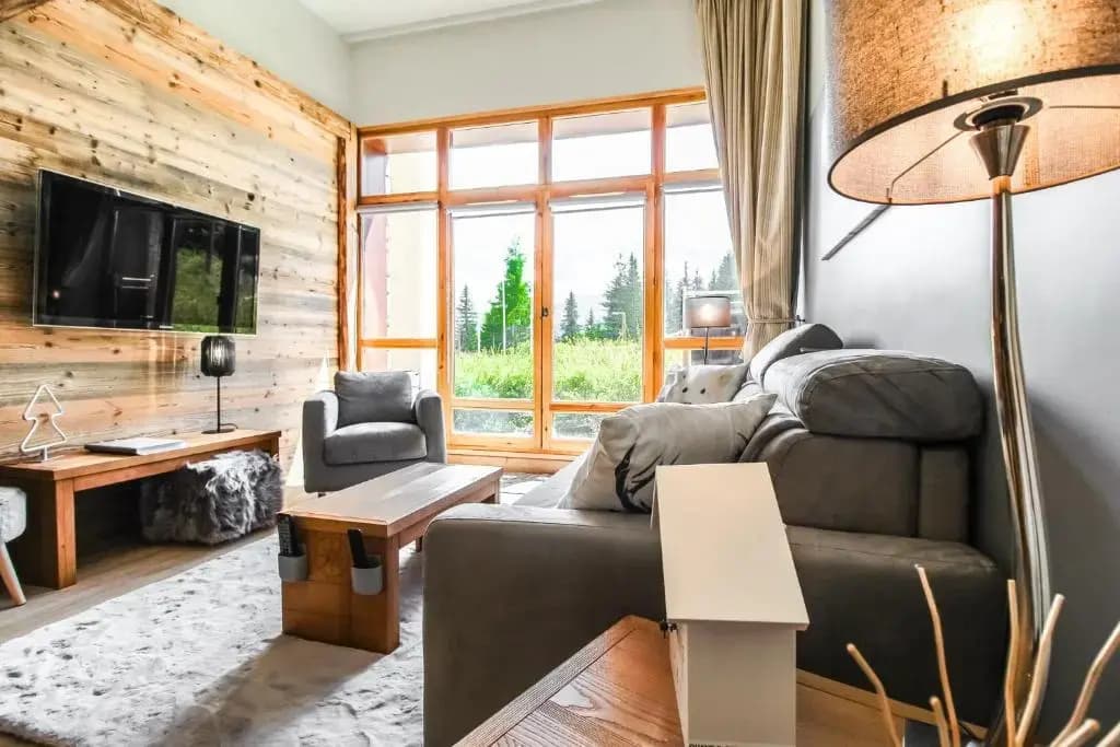 1-bed apartment in 5* Residence with mountain views, ski in, ski out - Miniature 6