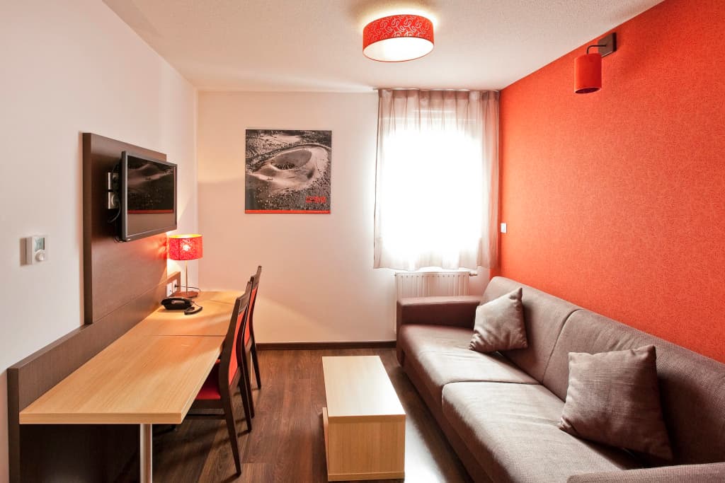 Apparthotel Privilodges Carré de Jaude - Miniature 7