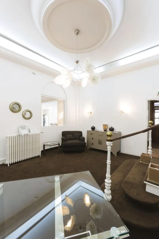 Hôtel Le Saint Louis - Photo 1