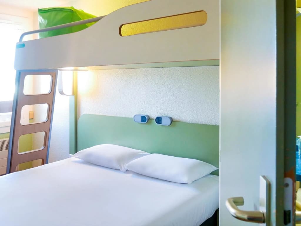 ibis budget Narbonne Sud - Miniature 6