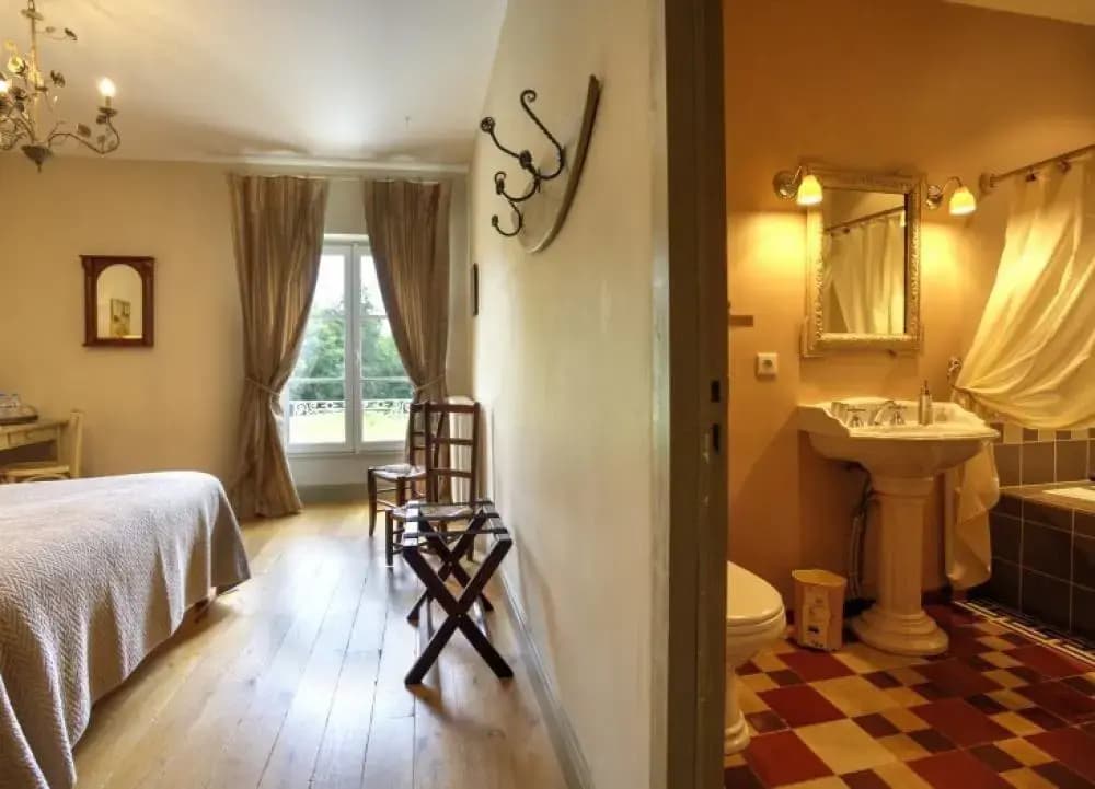 Maison d'hotes de Charme Les Bruhasses - Miniature 7