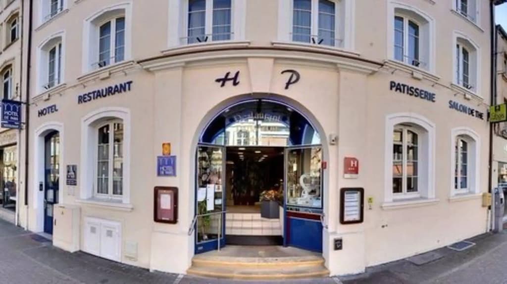 Hôtel de Paris - Photo 1