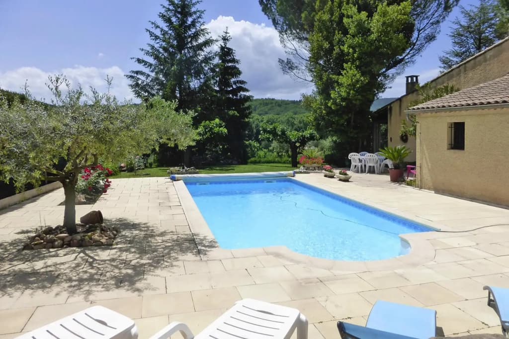 Holiday Home in Provence With Private Pool - Photo 4