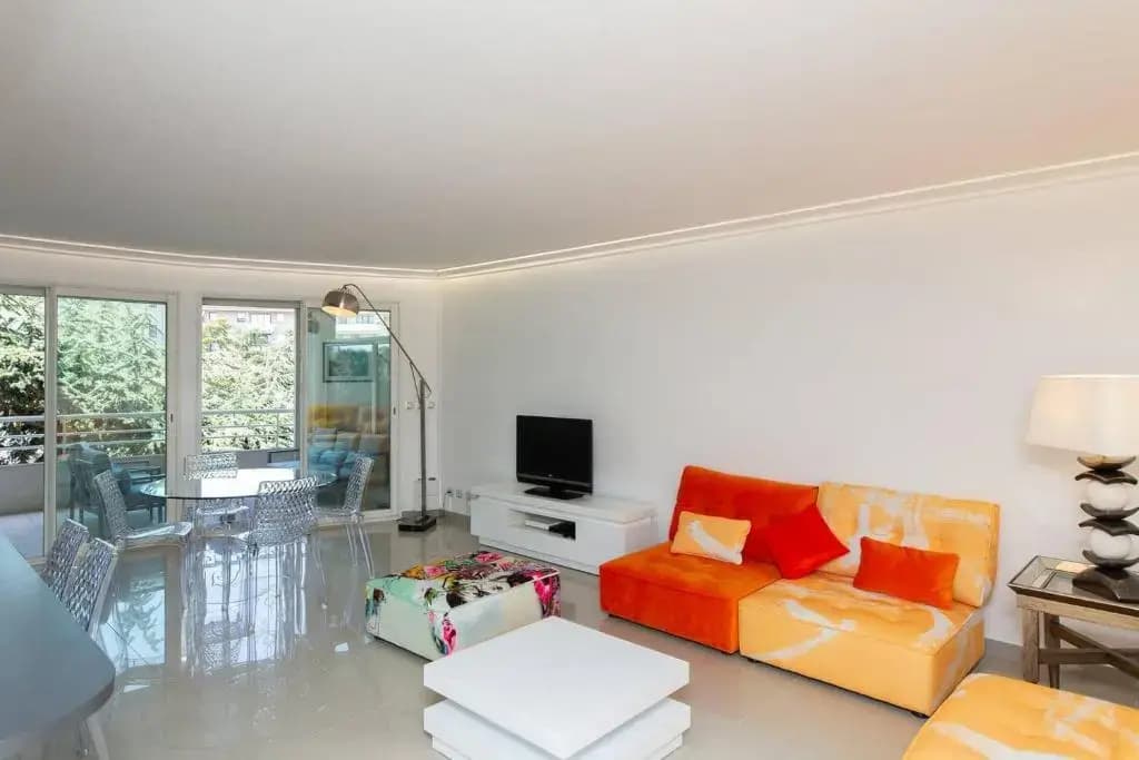 Martinez Hotel Area: Modern 3 Bedrooms W/ Terrace - Photo 5