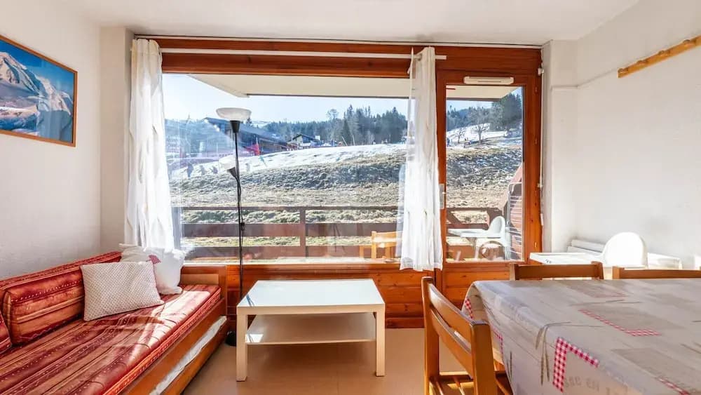 Apartment in Morillon Near Ski Slopes - Photo 3