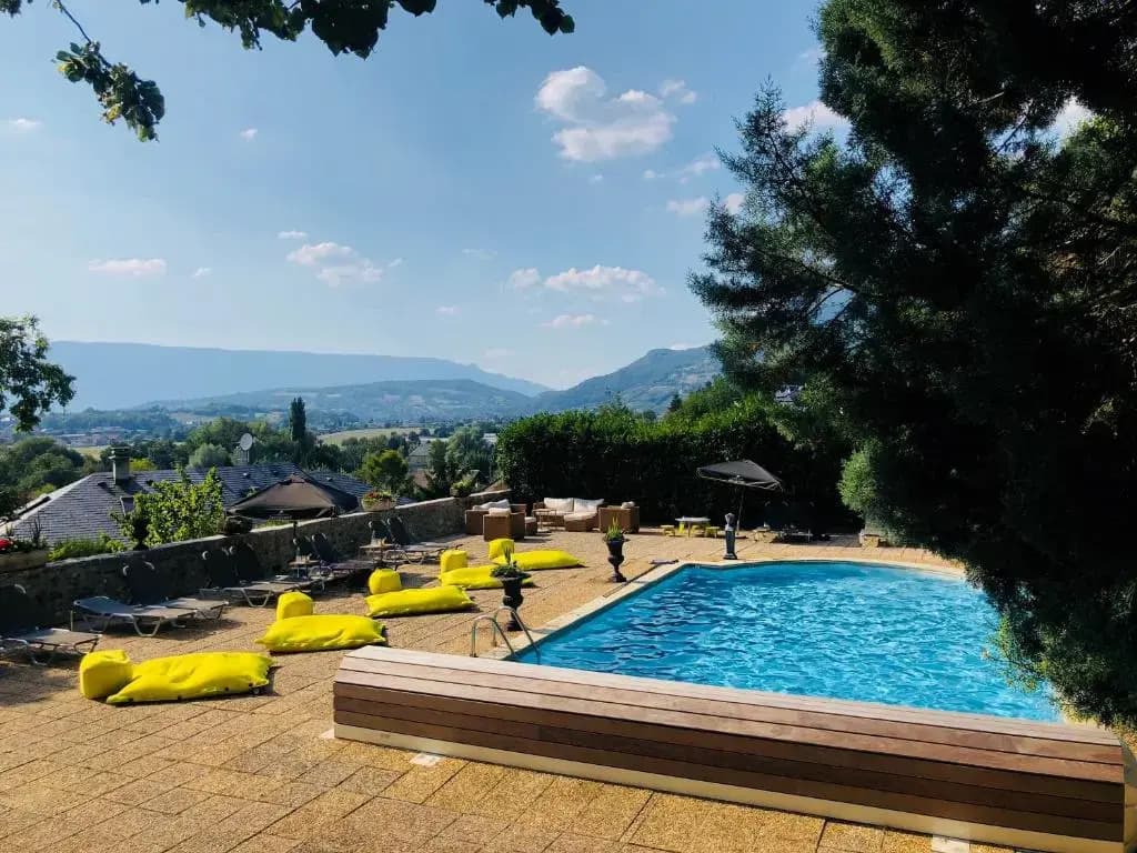 Chateau des Comtes de Challes - Photo 4