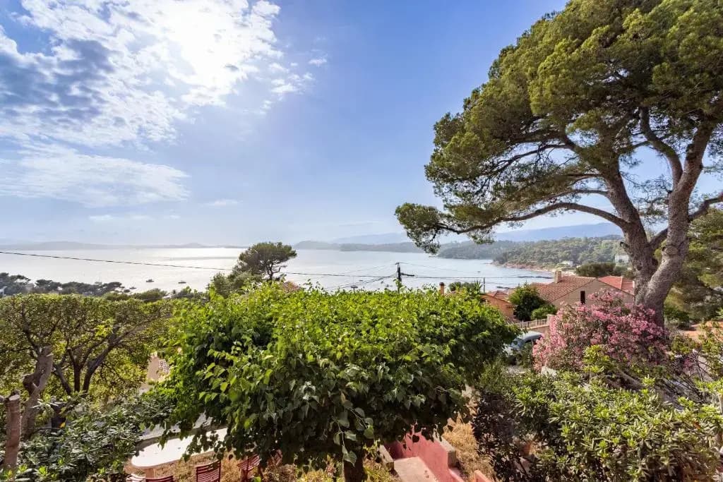Breathtaking view house with large garden - Dodo et Tartine - Photo 1