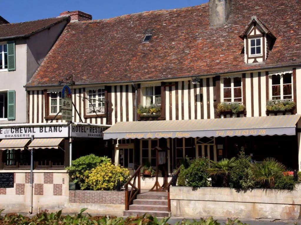 Auberge Du Cheval Blanc - Photo 1