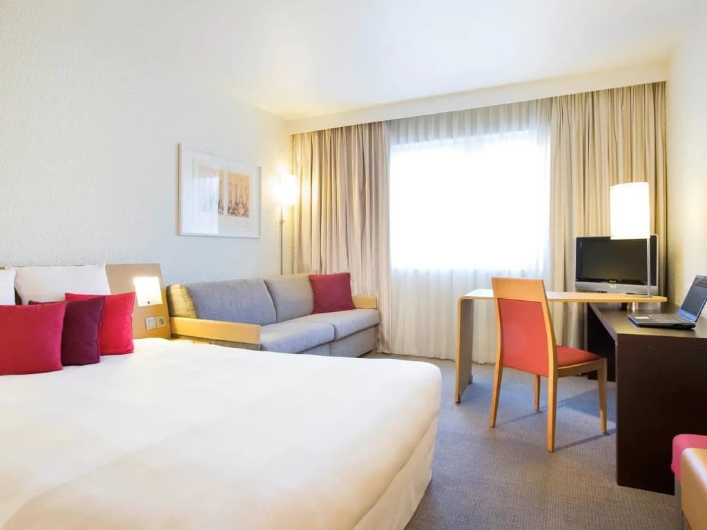 Novotel Atria Nimes Centre - Photo 5