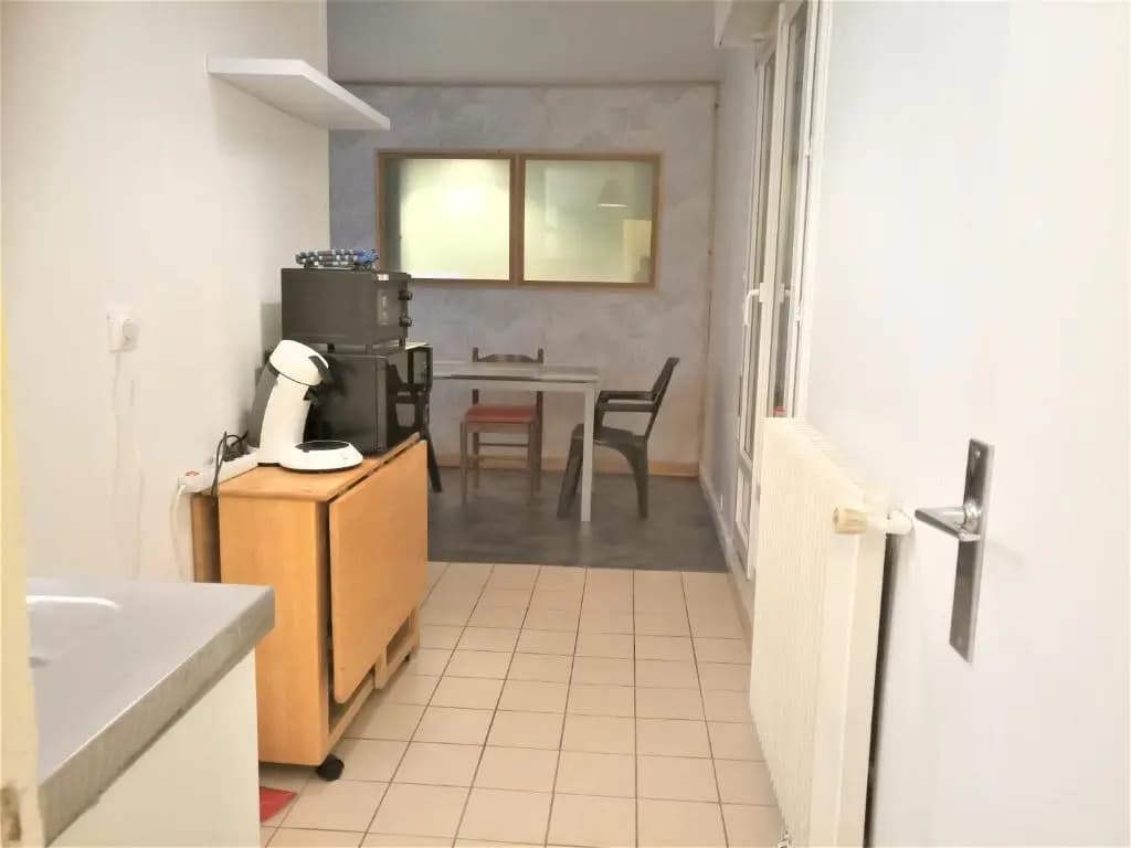 Superbe Appartement 2 Pièces Avec Grande Terrasse - Photo 2
