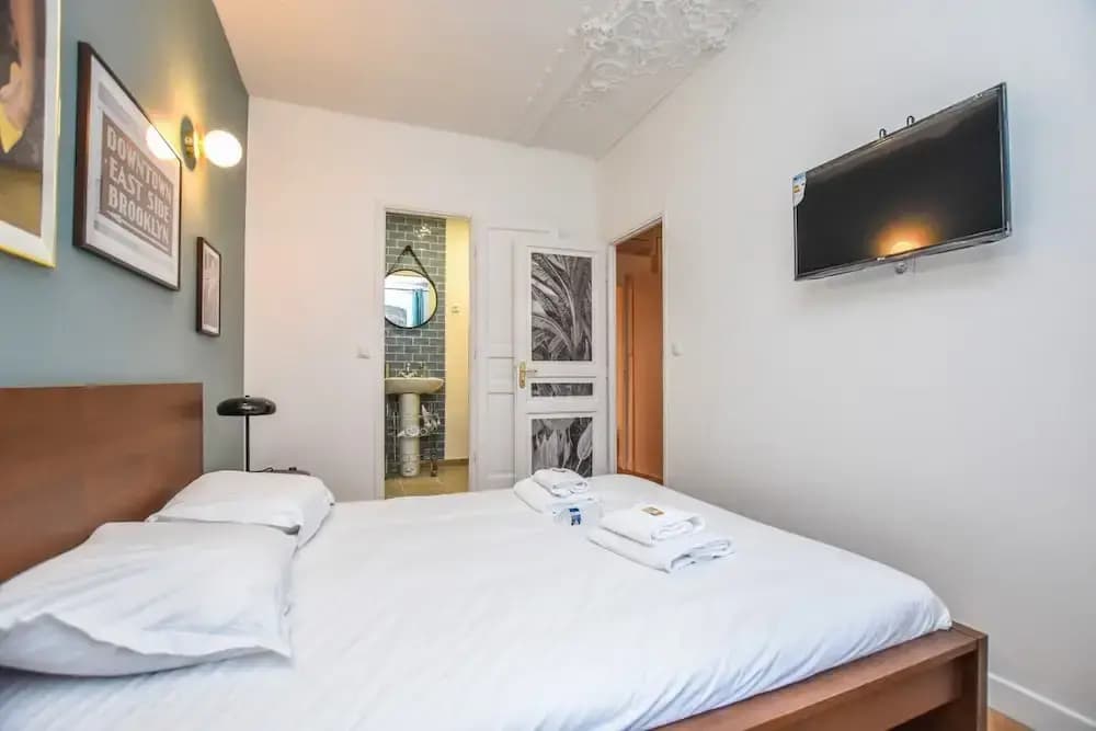 Chic Apartment - 3br/8p - Canal Saint-martin - Photo 2