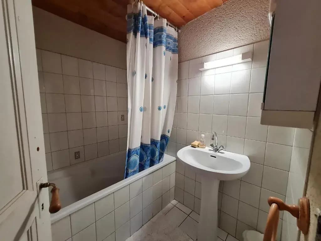 Gîte Benet, 3 pièces, 4 personnes - FR-1-426-139 - Photo 5