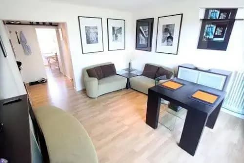 Charming and Modern Beach Apartment - Photo 1