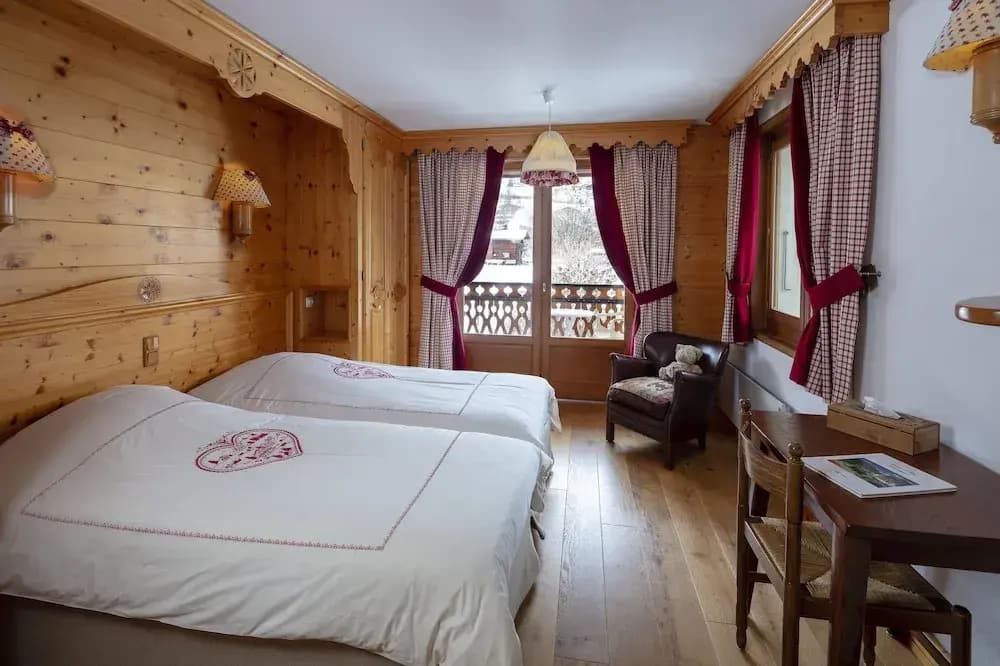 Chalet-Hôtel Neige et Roc, The Originals Relais (Hotel-Chalet de Tradition) - Photo 4