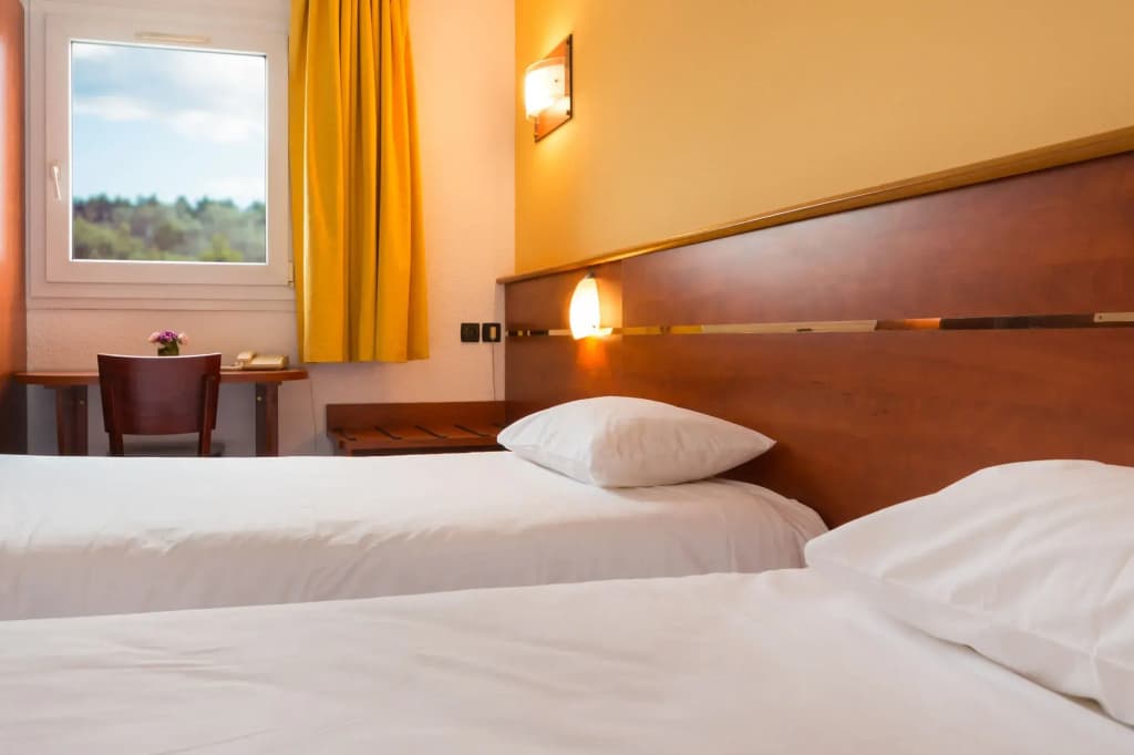 Brit Hotel Rennes Cesson - Le Floréal - Photo 5
