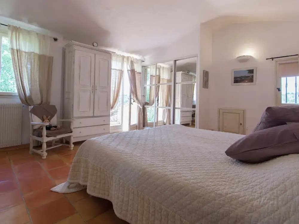 Modern Villa in Mougins With Private Pool - Miniature 6