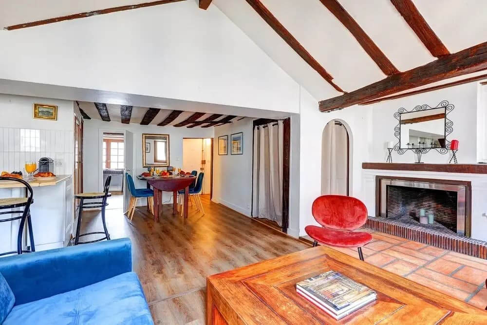 Cozy 2BR in the Heart of Île Saint-Louis - Photo 5