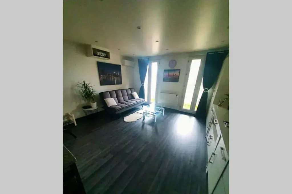 Superbe studio de 30m2 proche de Paris - Photo 1
