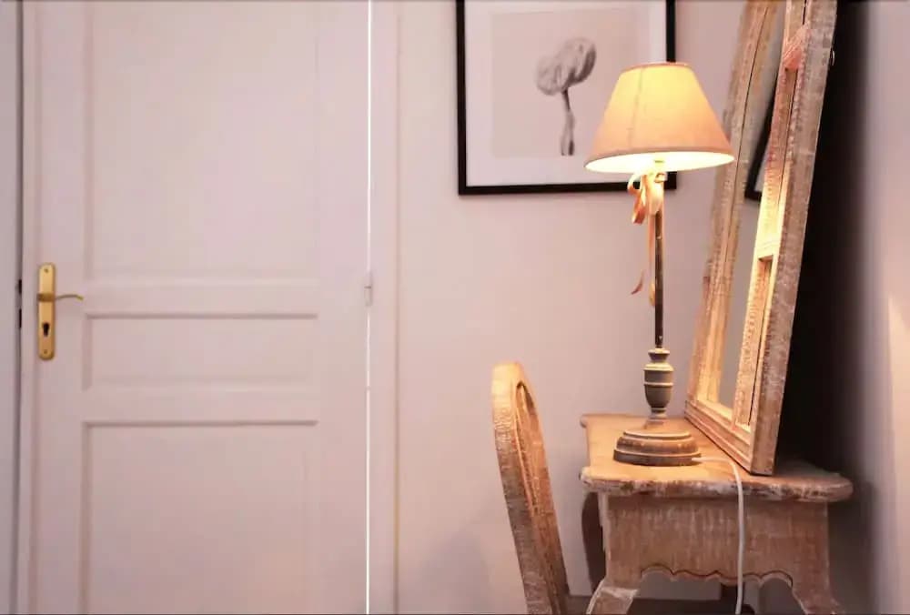 Apartment Borromees - Photo 5