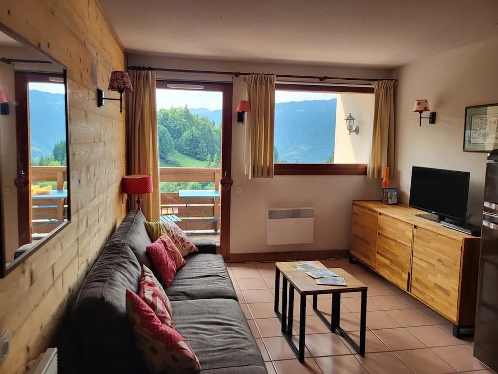 Apartment in Morillon With Mountain Views - Photo 4