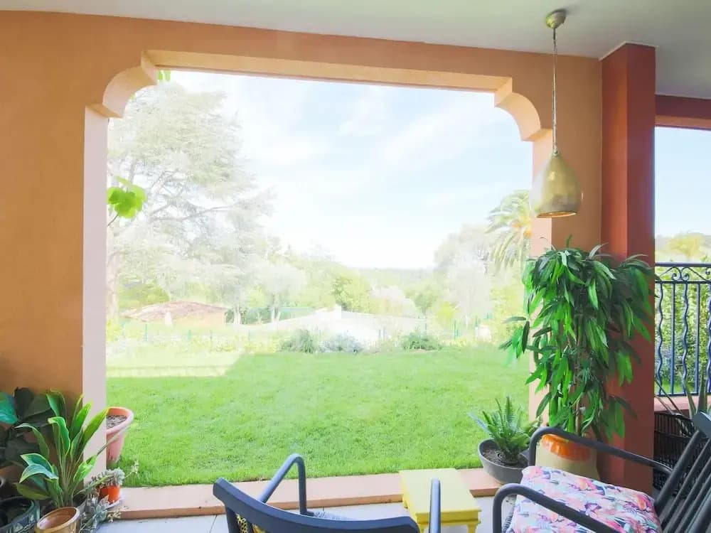 Apartment in Provence With Pool & Golf - Miniature 6