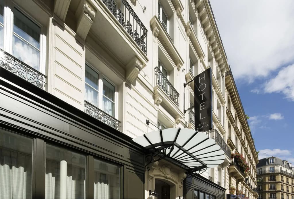 Hotel Monge - Photo 1