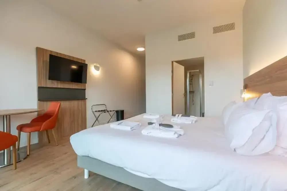 Villa Thermae Nancy - Photo 4