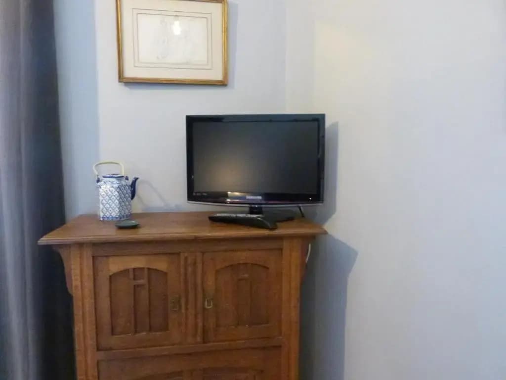 Chambre d'hôtes La grotte de Voltaire - Photo 3