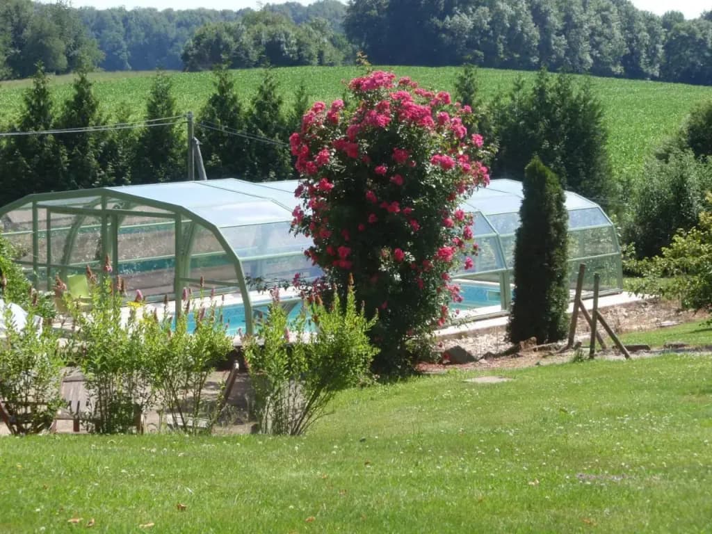 Chambres et cabanes de la Louvière - Photo 3