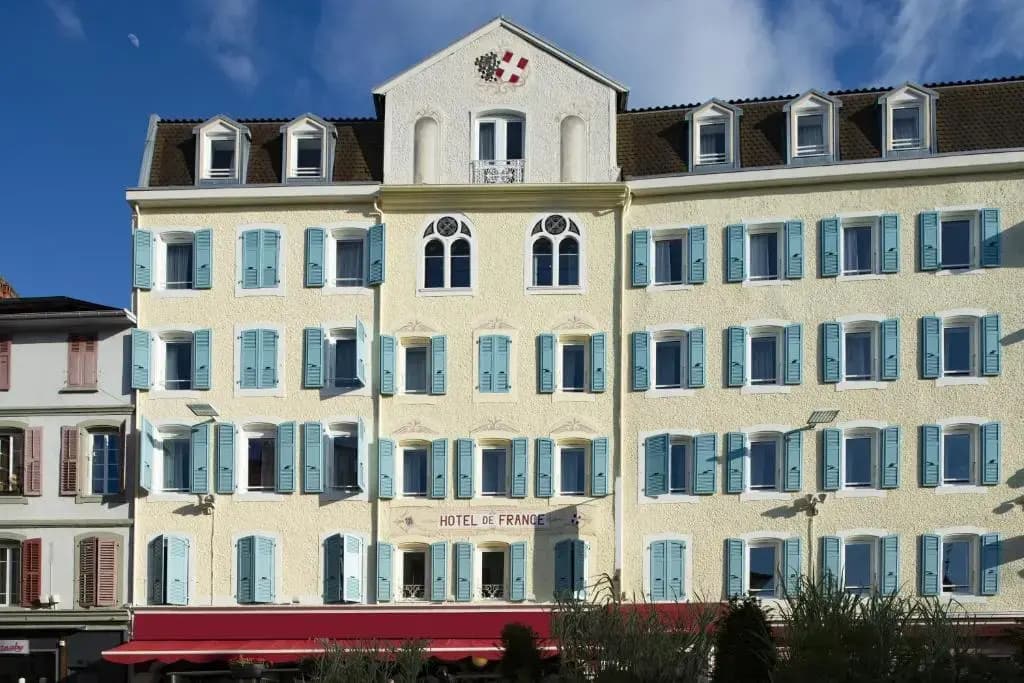 Hôtel de France Évian - Photo 1